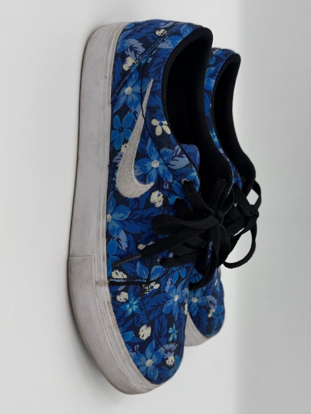 Nike Sb Satire Canvas Shoe Men 9 Deep Royal Blue Floral Skateboarding Low Top